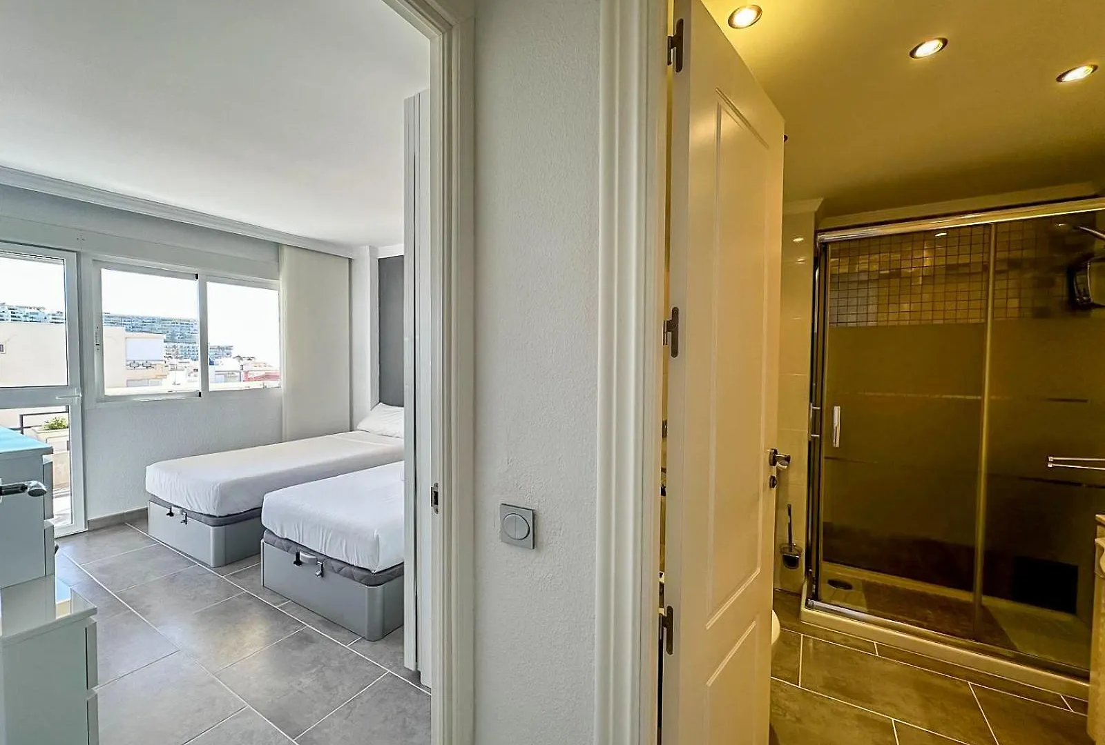 Casa Hugo - Playa Apartment Torremolinos 0*,  Spain