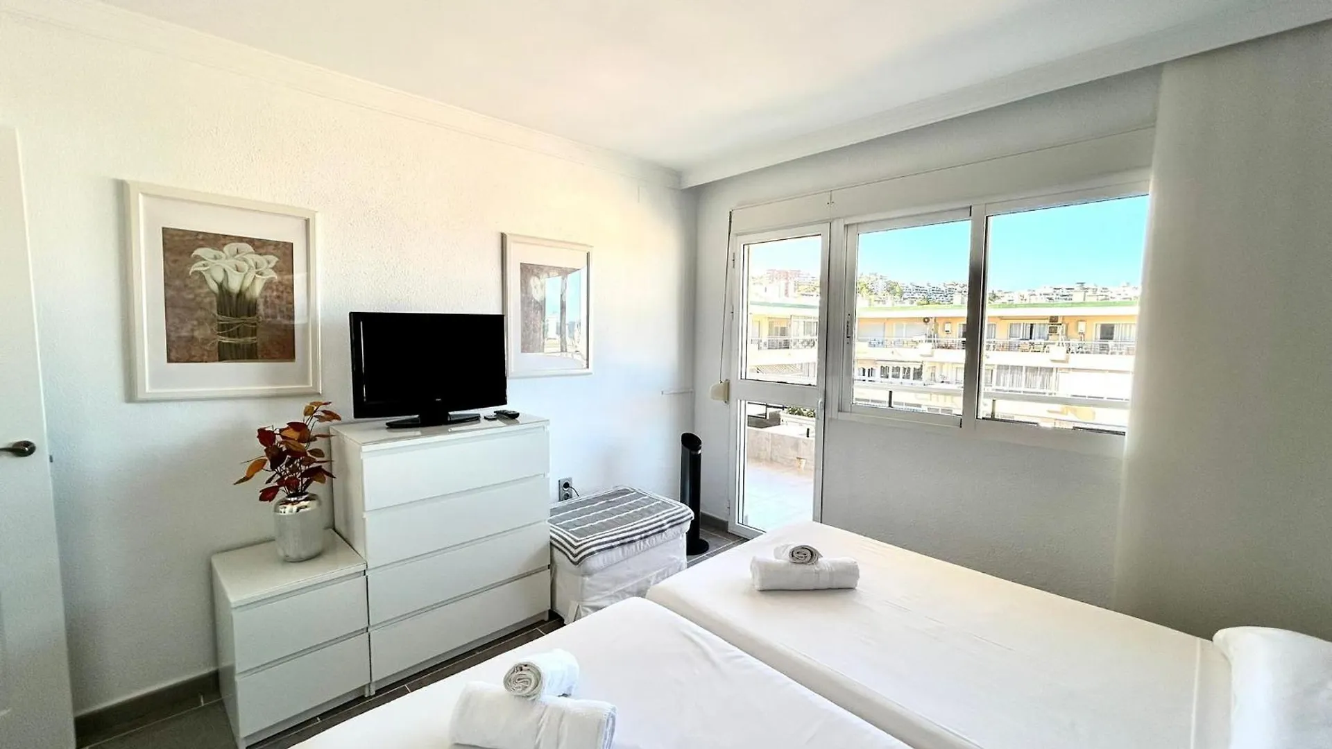 Casa Hugo - Playa Apartment Torremolinos